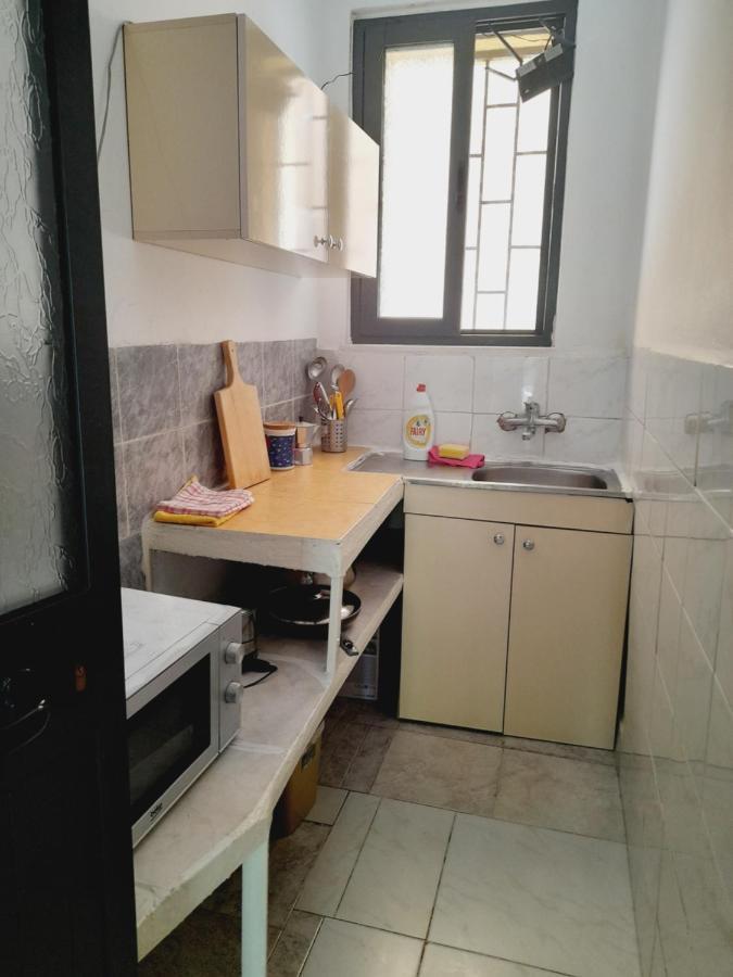 Vila Aliaj Luxury Apartment With 2 Rooms With Private Wonderful Terrace Durres Luaran gambar