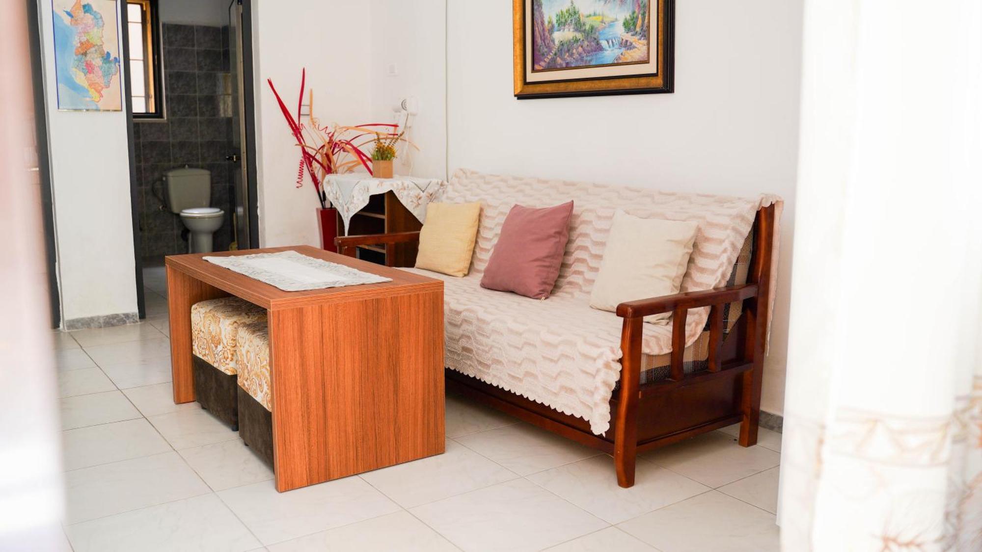 Vila Aliaj Luxury Apartment With 2 Rooms With Private Wonderful Terrace Durres Luaran gambar