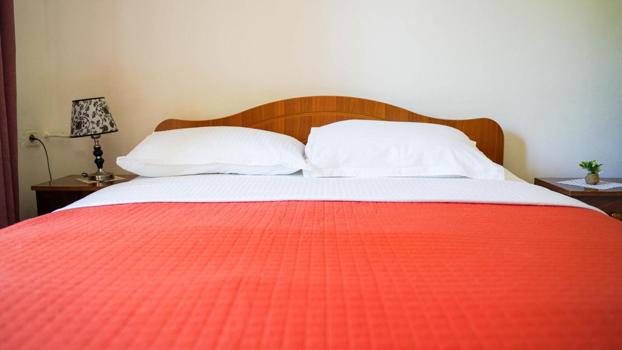 Vila Aliaj Luxury Apartment With 2 Rooms With Private Wonderful Terrace Durres Luaran gambar